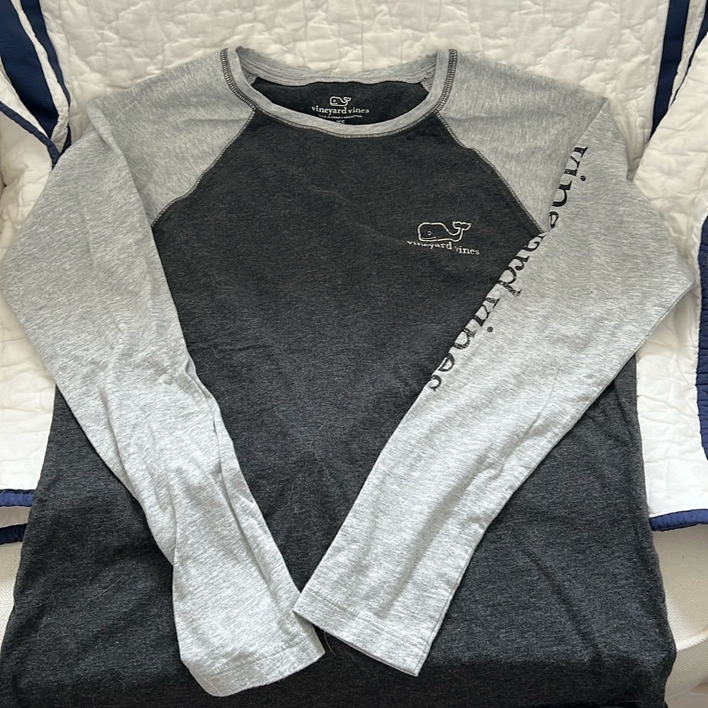 Vineyard vines long sleeve shirt